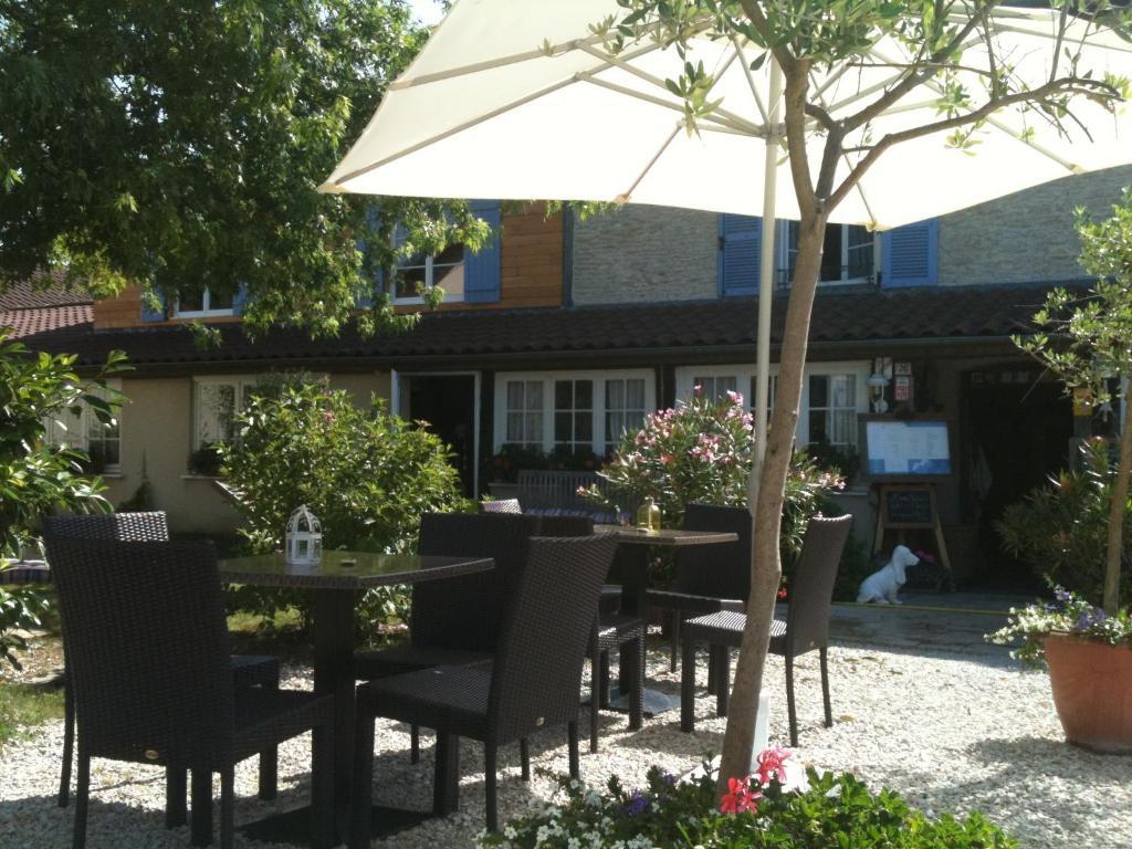 Logis Hotel La Grange Du Relais Colombey-les-deux-Églises Exteriér fotografie